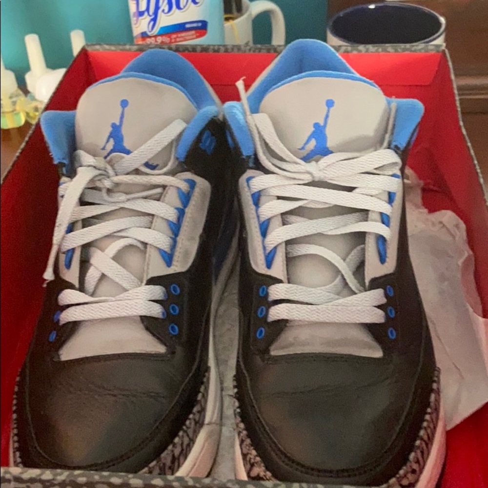AIR JORDAN 3 RETRO